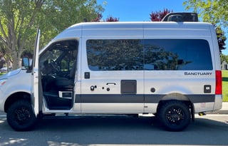 2022 Thor Sanctuary 19P 4X4 Sprinter