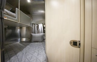 30' Flying Cloud Bunk