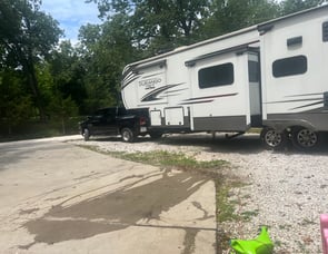 KZ Durango Gold G382MBQ