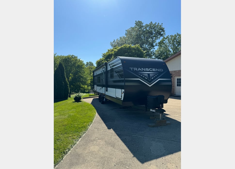 Travel Trailer rentals in Howell