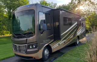 2015 Holiday Rambler Vacationer 36SBT