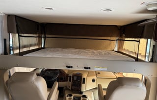 Spacious and fully equipped motorhome