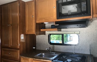 2017 Ford E-350 Leprechaun