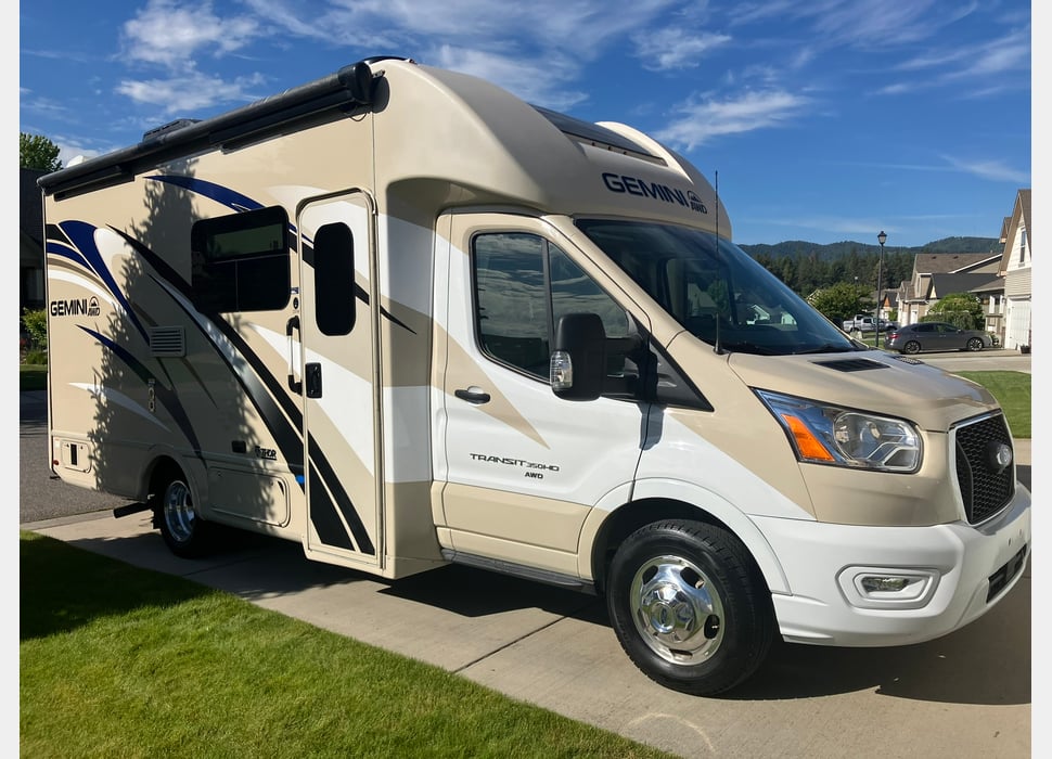 Class B Camping Van rentals in Coeur d' Alene