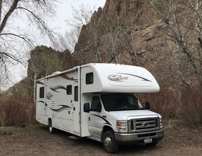 Thor Motor Coach Hurricane 30Q