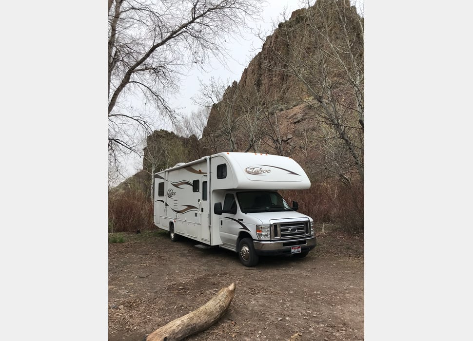 Class C Motor Home rentals in Idaho Falls