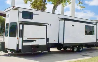 2024 Forest River Wildwood Grand Lodge