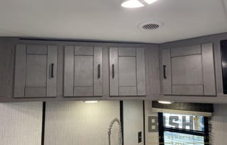 Modern Family & Pet Friendly North Trail Ultralite