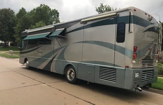 04 Winnebago Journey (A great rolling vacation)