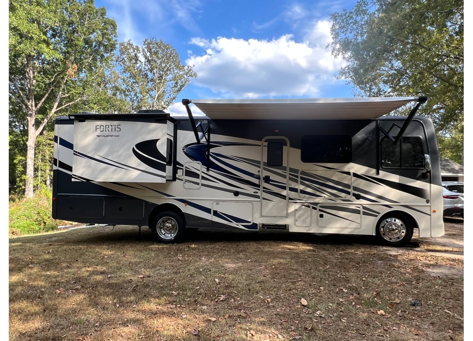 Class A Motor Home rentals in Pearl