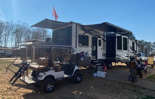 Family Friendly with capability to sleep 7 and up to 8.