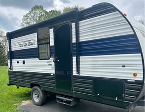 Forest River RV Cherokee Wolf Den 16EV