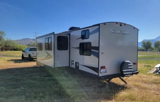 Shadow Cruiser, Bunk Room, Off-Grid Trailer