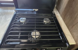 2021 Forest River Salem Cruise Lite- Super Clean