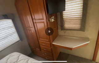 Rustic Alaska Igloo with master bedroom & bathroom