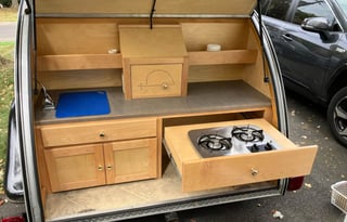 Cozy Camper for Rent- Perfect for Fall Getaways!