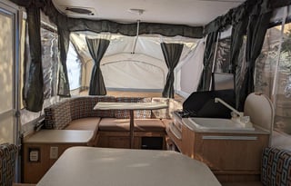 2010 Palomino Y-Series 4100