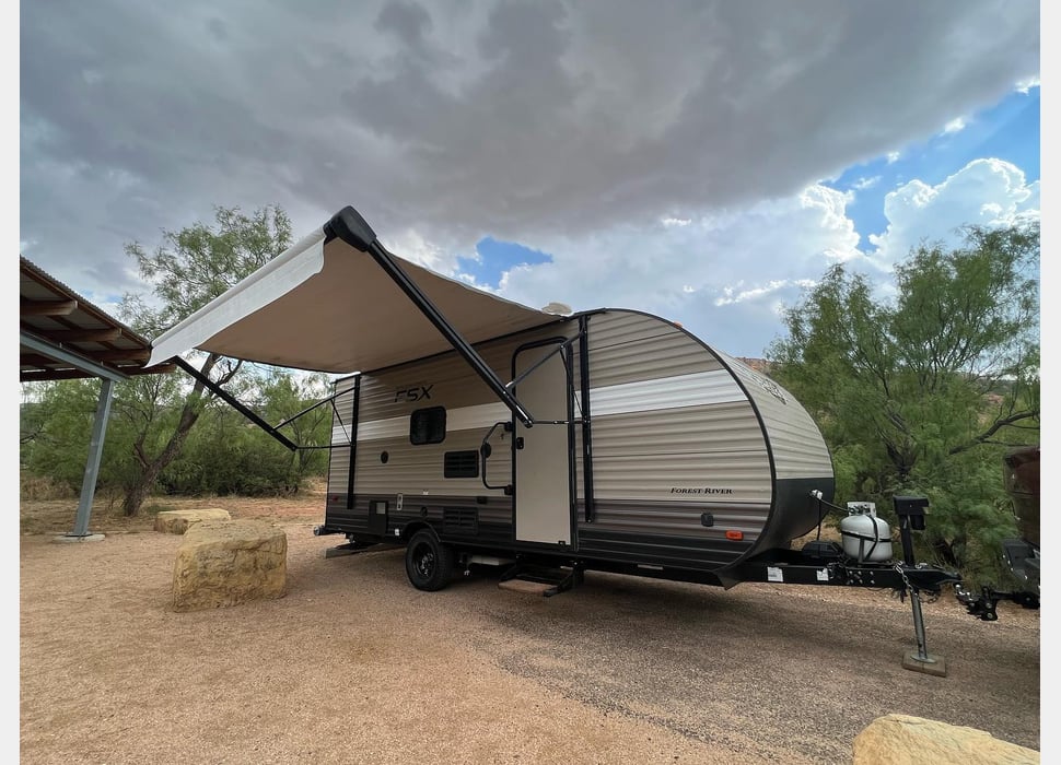 Travel Trailer rentals in Canyon