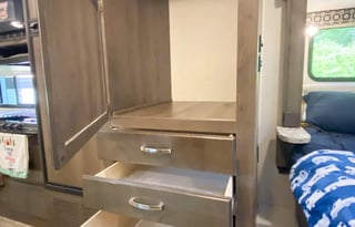 All Inclusive, Jayco Redhawk "Thelma"