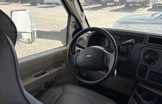 Rare King Bed | Auto Leveling | Easy to Drive