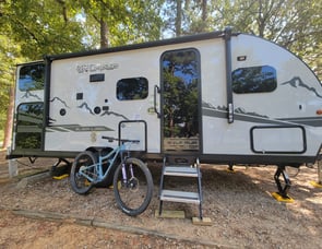 Forest River RV Cherokee Wolf Pup Black Label 17JGBL