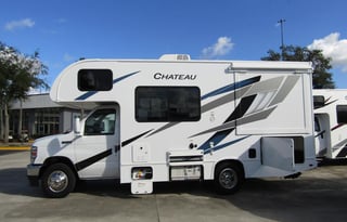 2025 Thor Chateau 22Z - Spacious Class C RV-GLG01