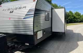 Prime Time Fun w/ Double Bunks & Queen Master!