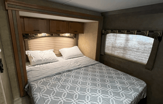 2016 Forest River RV Sunseeker 2700DS Ford