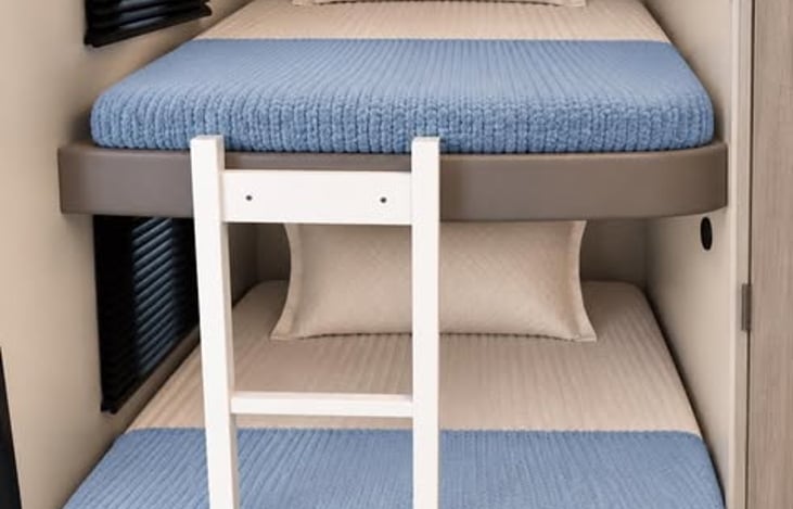 Double-size bunks give kids or extra guests their own sleeping space — perfect for family getaways.