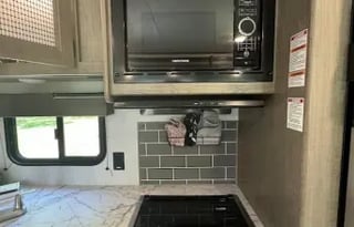 2021 Keystone Hideout