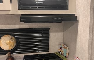 Glamp in Style — 2024 285BH with Dual AC & Bunks!