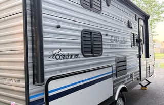 2022 Coachmen RV Catalina Summit Series 7 184BHS