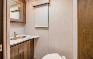 2025 COACHMEN MIRADA 35ES