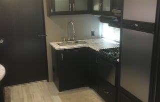 Great Family Getaway w/ Slide-Out.