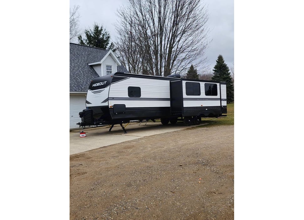 Travel Trailer rentals in Madison Heights