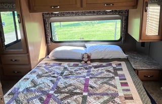 2017 Thor Motor Coach Four Winds 28Z