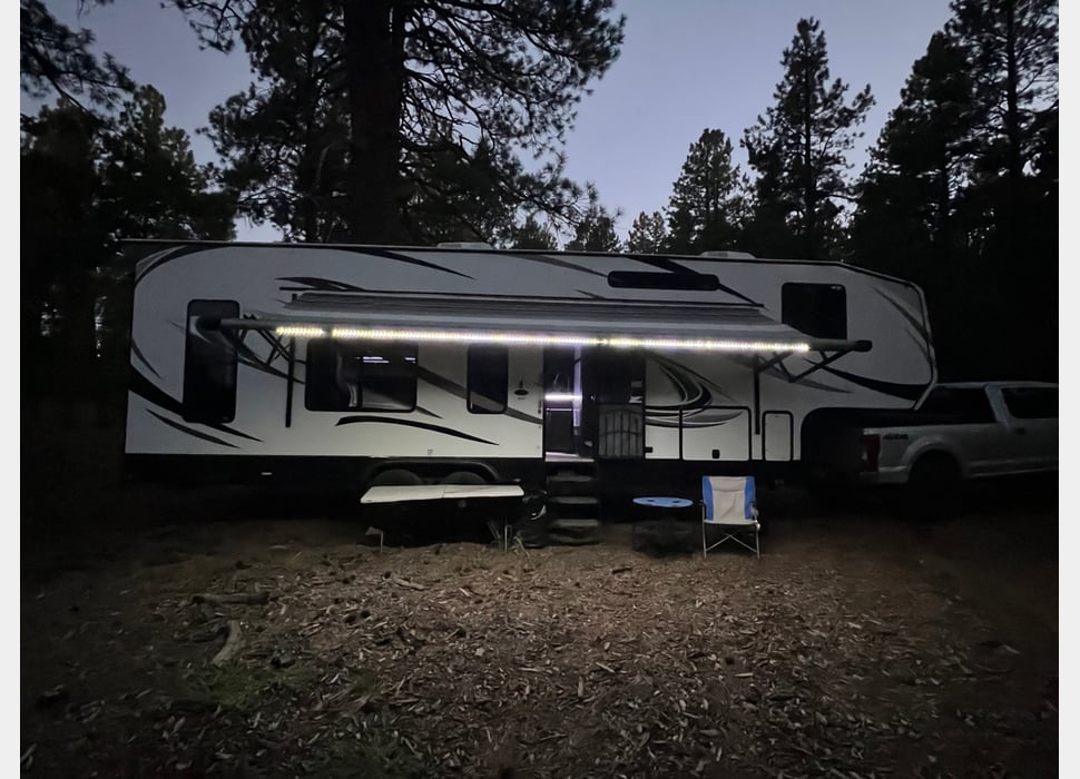 Fifth Wheel rentals in Flagstaff