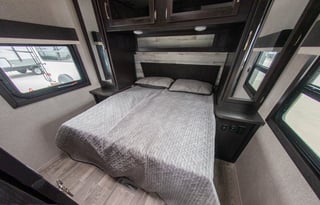 2021 Jayco Jay Feather 27BHB