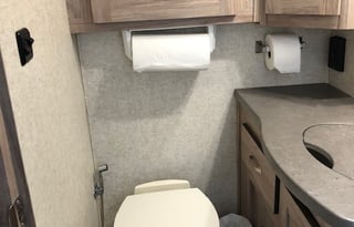 PRISTINE PARADISE-2017 Sunseeker 2860DS