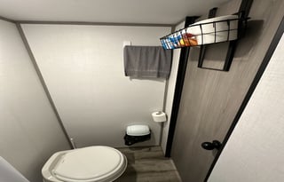 2023 Dutchmen RV Coleman Lantern 17B