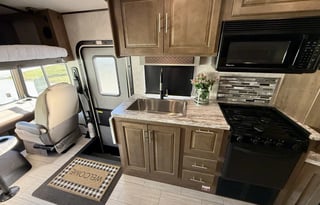 2020 Forrest River FR3 34DS ***King + 1.5 Baths***