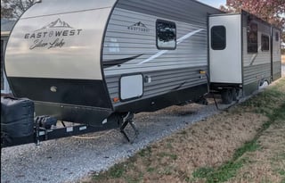 Forest River RV 31KBH East to West