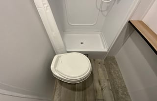 Don & Elizabeth’s Adult/Kid Approved Camper Rental