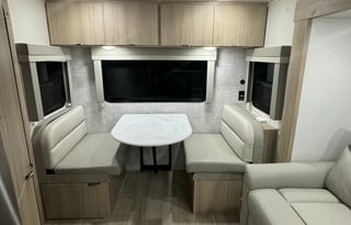 Winnie’s Road Adventures- 2024 Winnebago camper