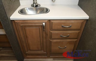 2018 Thor Motor Coach Miramar 37.1