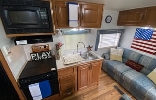 Pet and kid friendly Camper Rental!