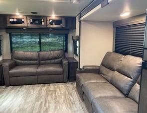 Grand Design Transcend Xplor 245RL