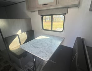 Coleman The Americana Series CM17B24