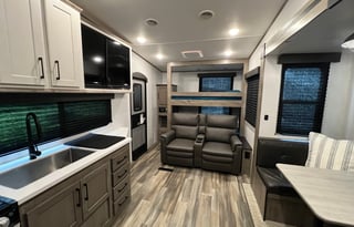 Modern Bunk House, Kid/Pet Approved