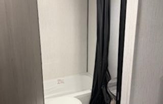 Camp w/Puma Thurman, a charming  Heartland Prowler